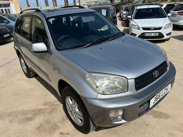 TOYOTA RAV 4 GX 2.0 VVTI 4X4 UK PLATED RHD IN SPAIN 130000 MILES SUPERB 2003